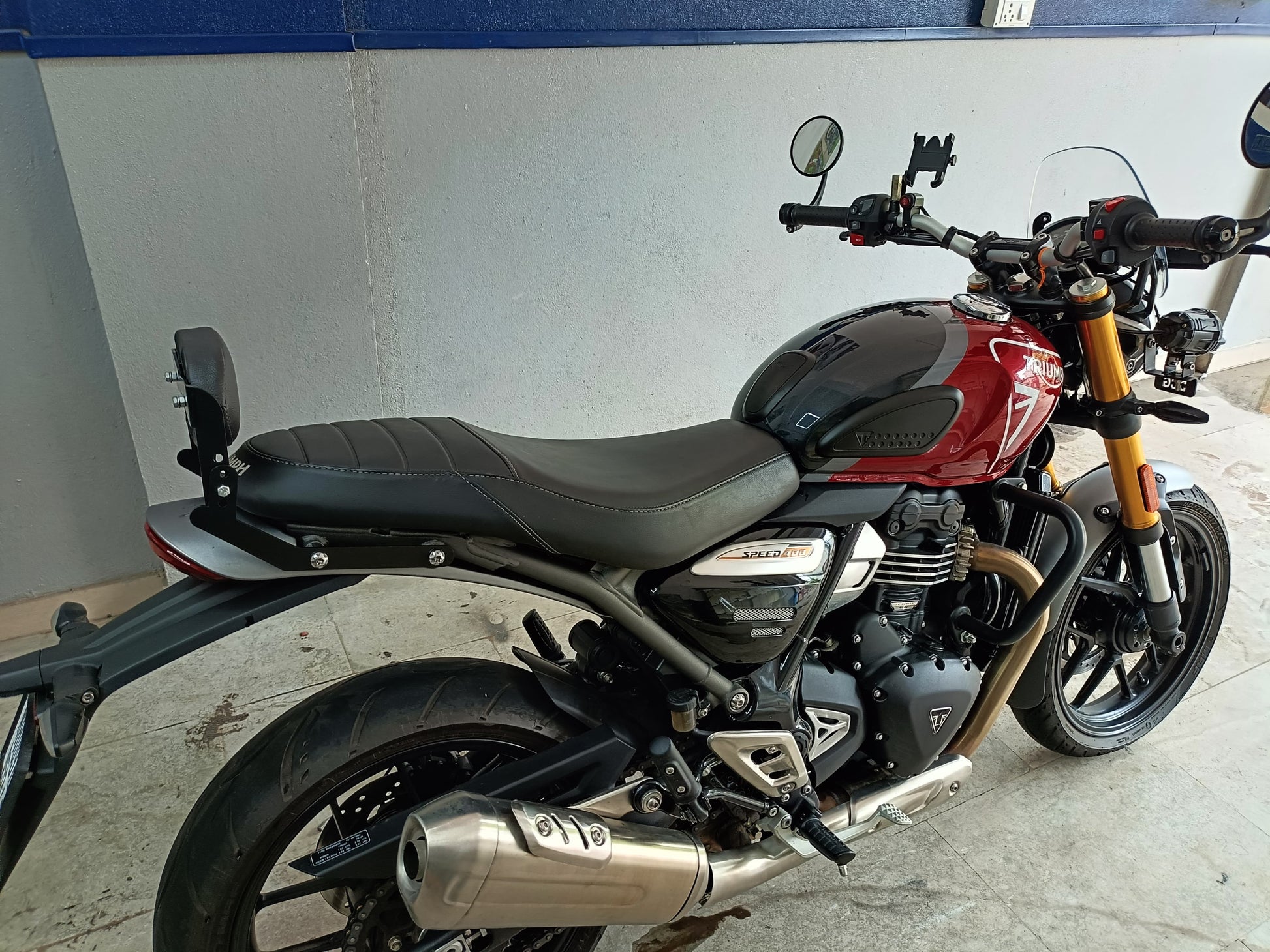 DCG Triumph Speed 400 Backrest
