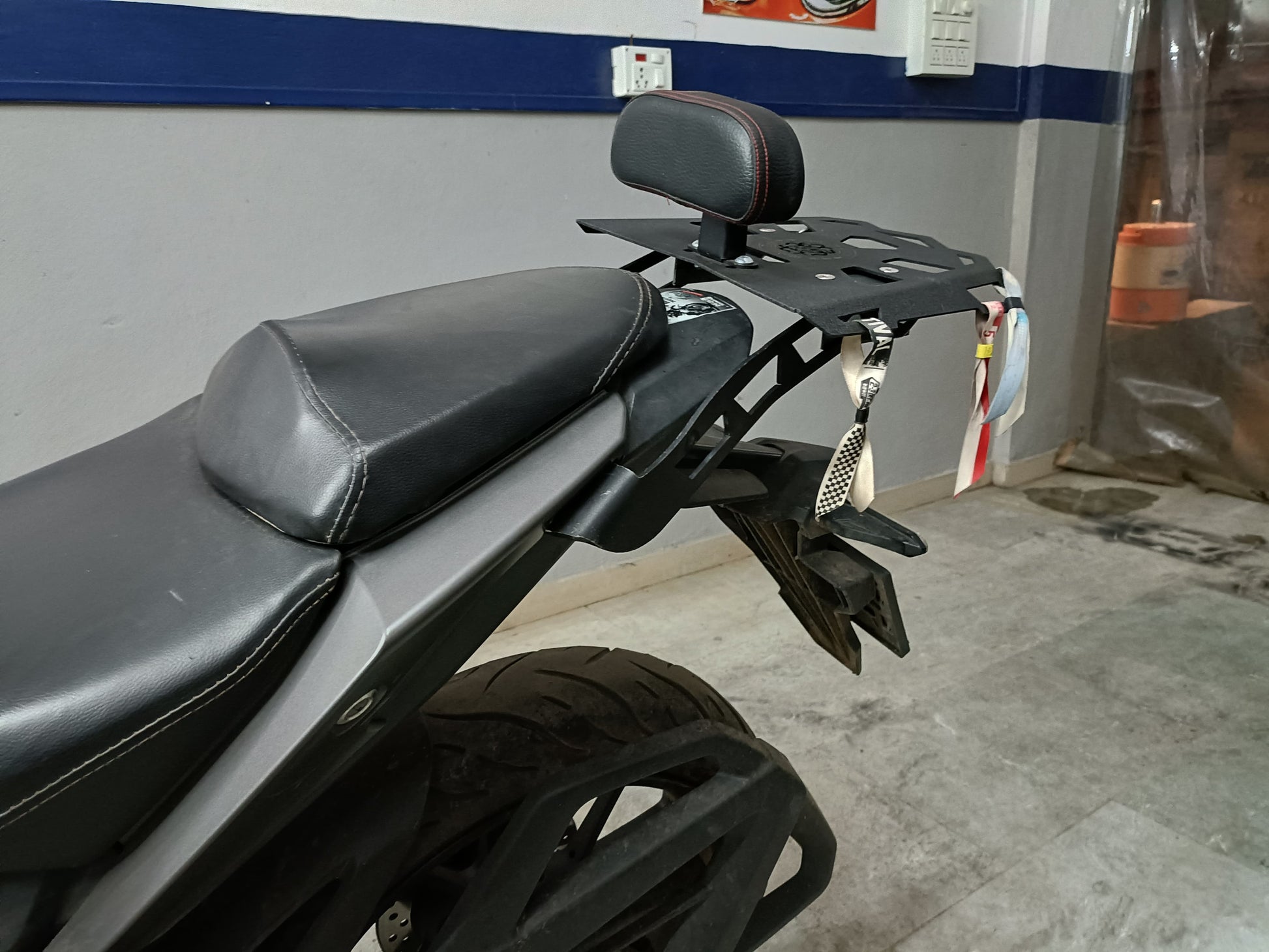 DCG tail rack for honda CB300F